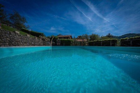 Bed and breakfast 7 camere, con piscina