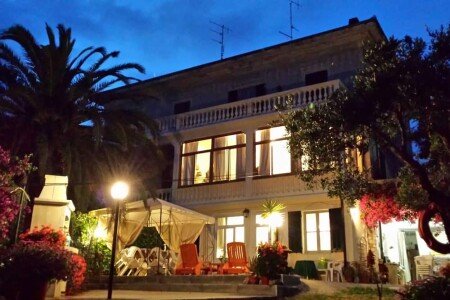 Casa 3 camere, con piscina