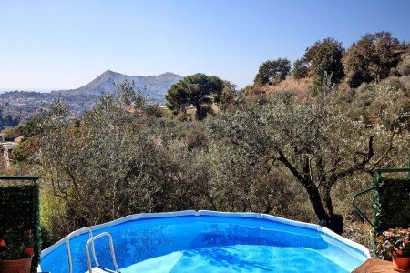 Bed and breakfast 3 camere, con piscina