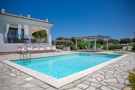 Villa 4 camere, con piscina