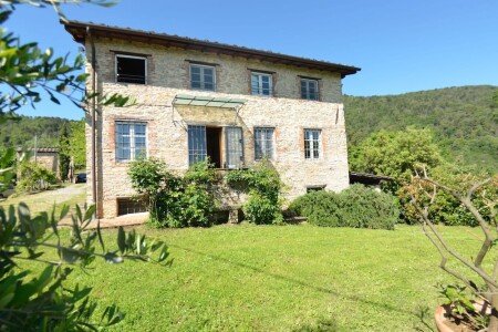 Bed and breakfast 4 bedrooms, with pool
