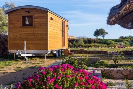 Camping / Mobil Home design, 1 chambre, avec jardin