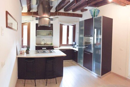 Wohnung 2 Schlafzimmer, mit Fitnessstudio