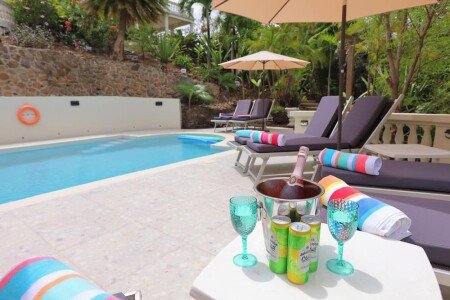 Bed and breakfast 6 bedrooms, with pool