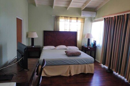 Bed and breakfast 1 bedroom, with air conditioning