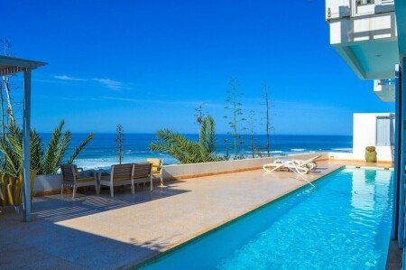 Villa 6 bedrooms, with pool