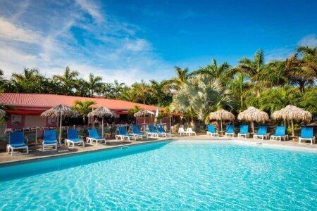 Appart'Hotel 2 chambres, avec piscine