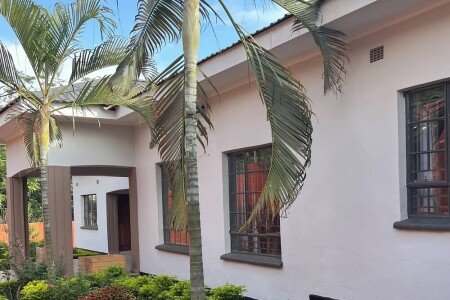 House 4 bedrooms, with garden
