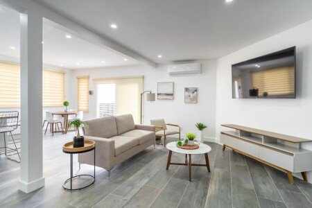 House 5 bedrooms, with air conditioning