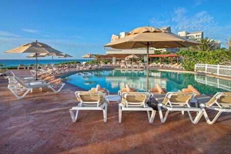 Aparthotel 2 bedrooms, @todoptwith pool