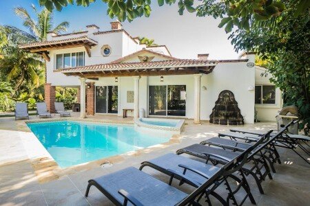 Maison de luxe design, 4 chambres, avec piscine