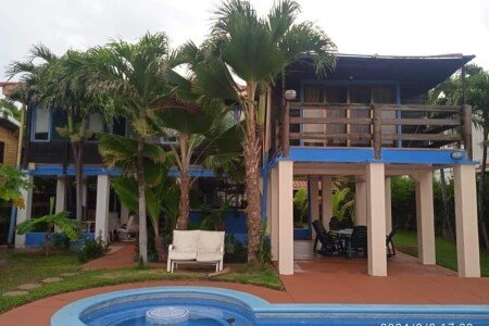 Casa 4 habitaciones, con piscina