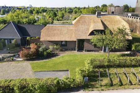 Apartment 1 bedroom, with garden