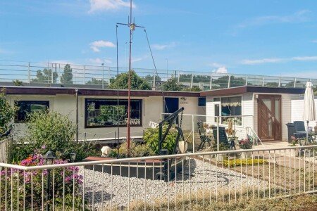 Boat 2 bedrooms, with wifi