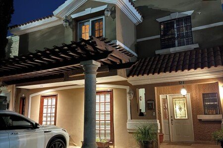 Casa 2 habitaciones, con aire acondicionado