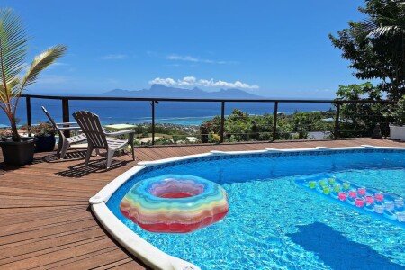 House 2 bedrooms, with pool