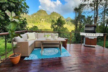 House 2 bedrooms, with pool