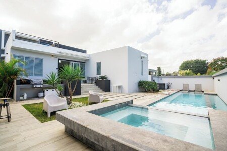 Villa 5 habitaciones, con jacuzzi