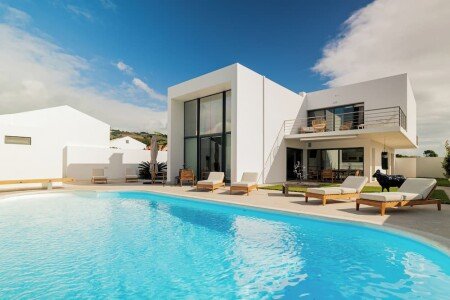Villa 5 bedrooms, with pool