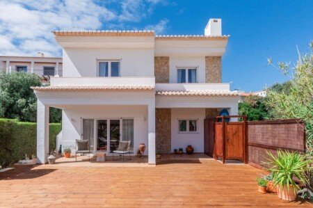 Villa design, 3 chambres, avec jardin