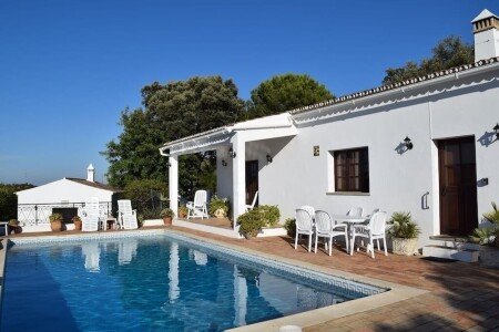 Villa cozy, 4 chambres, avec piscine