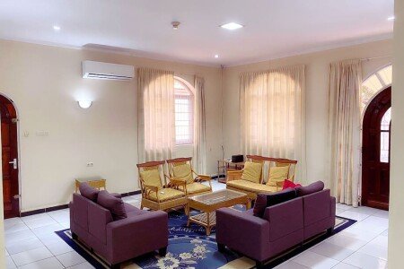 Villa 4 Schlafzimmer, mit Garten