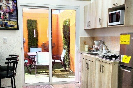 Casa 2 habitaciones, con piscina