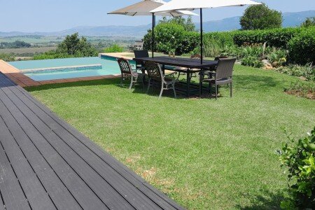 House 3 bedrooms, with pool