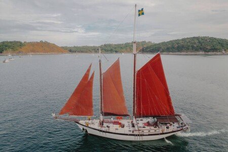Boat 4 bedrooms, with air conditioning