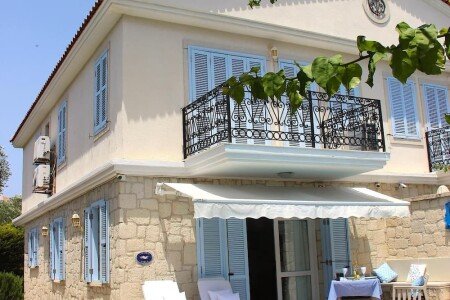 Villa 3 bedrooms, with pool