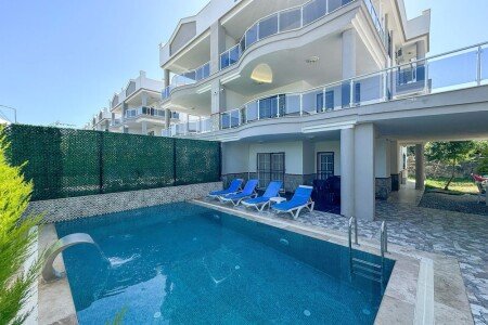 Villa 4 Schlafzimmer, mit Pool