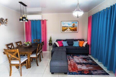 House 3 bedrooms, with air conditioning