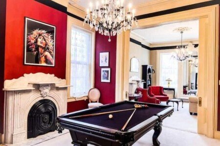 House 4 bedrooms, with jacuzzi