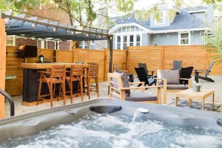 House 4 bedrooms, with jacuzzi