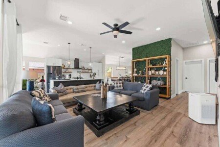 House 4 bedrooms, with jacuzzi