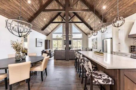 House 4 bedrooms, with jacuzzi