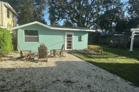 Bed and breakfast 1 bedroom, with air conditioning