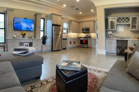 House 2 bedrooms, with garden