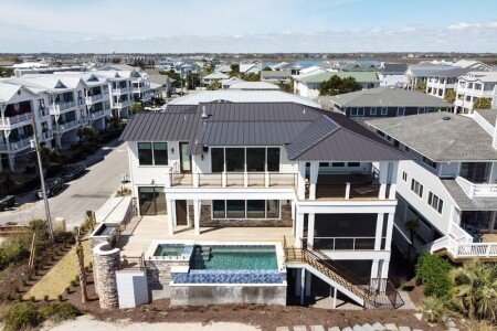 House 6 bedrooms, with jacuzzi