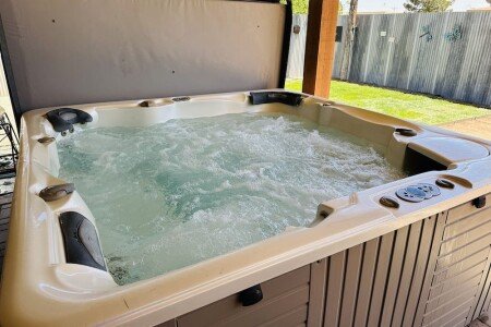 House 3 bedrooms, with jacuzzi