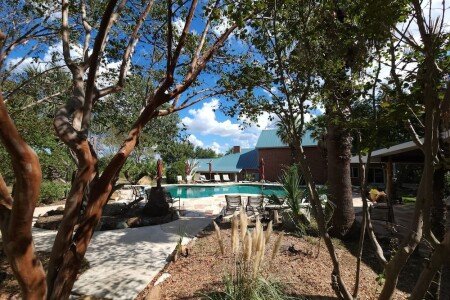 House 6 bedrooms, with jacuzzi