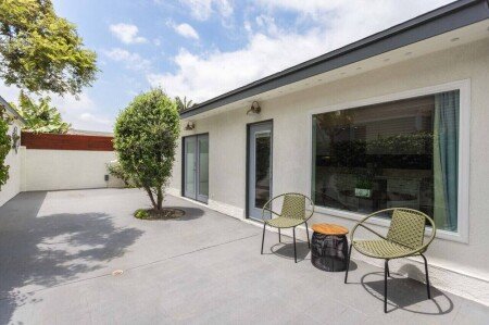 Bed and breakfast 1 bedroom, with garden