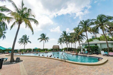 Bed and breakfast 1 bedroom, with pool