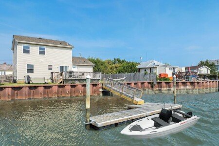 House 4 bedrooms, with jacuzzi