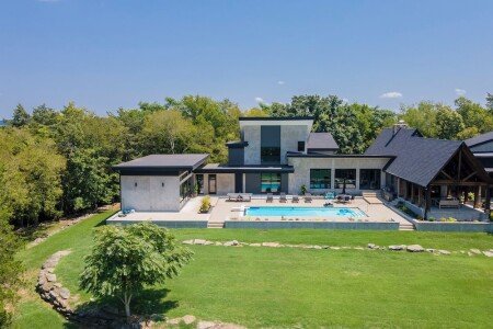 House 4 bedrooms, with jacuzzi