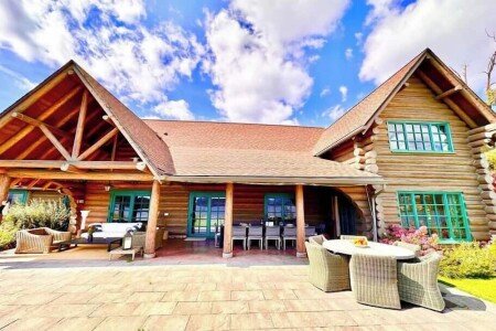 Bed and breakfast 5 bedrooms, with gym