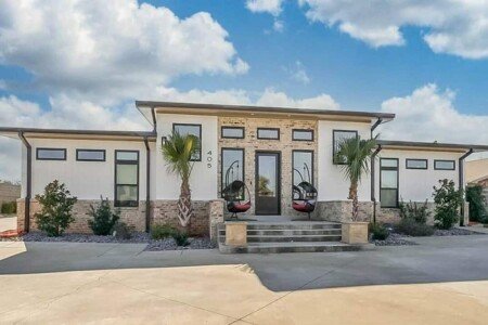 House 5 bedrooms, with jacuzzi