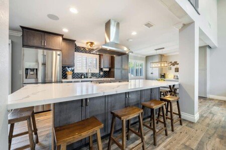 House 4 bedrooms, with jacuzzi