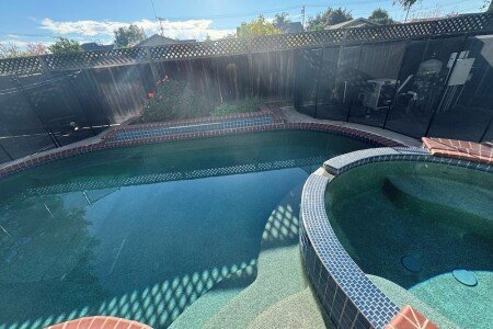 House 4 bedrooms, with jacuzzi