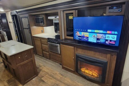 Camping / Mobil Home 1 chambre, avec climatisation